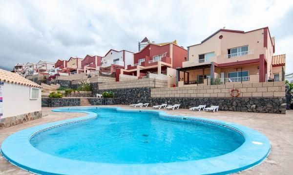 4 bed townhouse for sale in Playa Paraiso