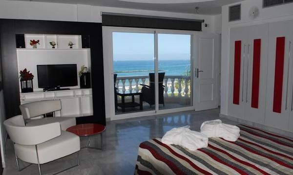 5 bed villa for sale in Fanabe