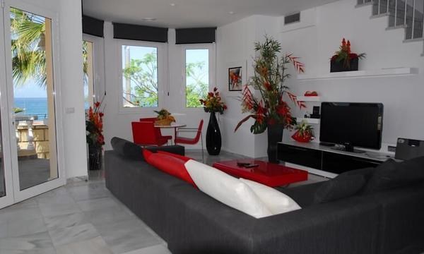 5 bed villa for sale in Fanabe