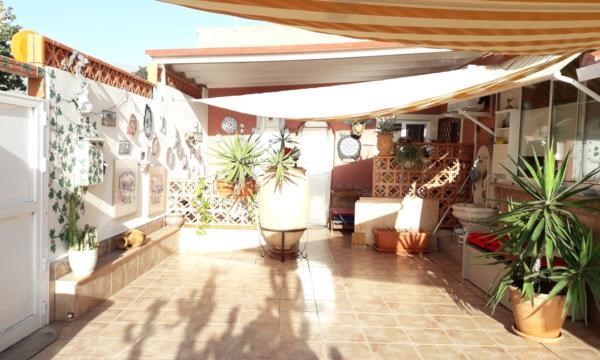 2 bed apartment for sale in Playa Paraiso