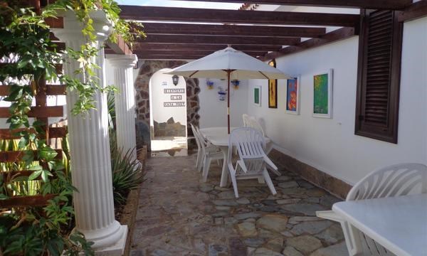 8 bed villa for sale in Callao Salvaje