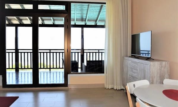 6 bed villa for sale in Los Menores