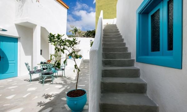 7 bed townhouse for sale in Chio