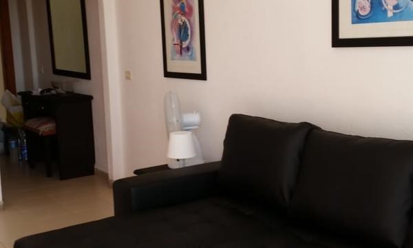 Apartment for sale in Malibu Park, San Eugenio Alto