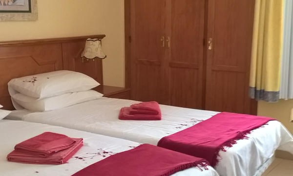 1 bed apartment for sale in Malibu Park, San Eugenio Alto