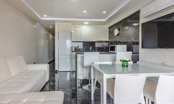 1 bed apartment for sale in Copacabana, Las Americas