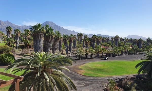 3 bed townhouse for sale in La Caleta