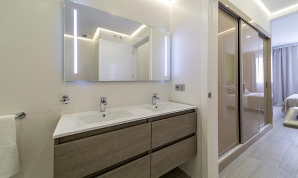 2 bed apartment for sale in Playa Paraiso