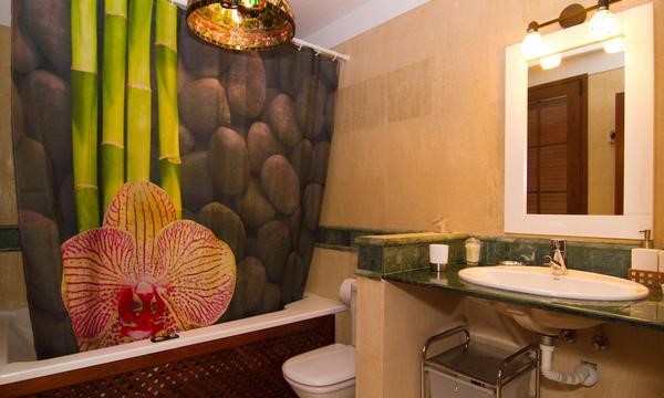 3 bed townhouse for sale in Villas del Duque, El Duque