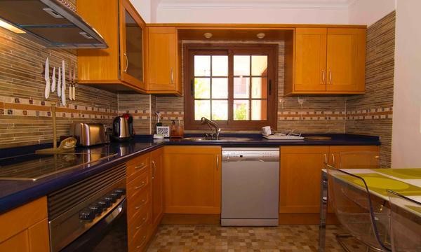 3 bed townhouse for sale in Villas del Duque, El Duque