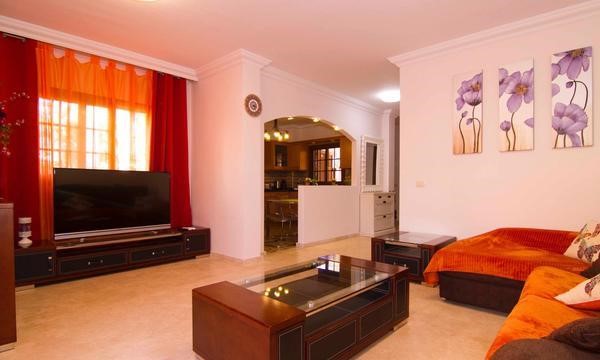 3 bed townhouse for sale in Villas del Duque, El Duque