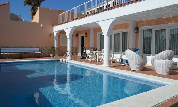 2 bed villa for sale in Alamos Park, Golf del Sur