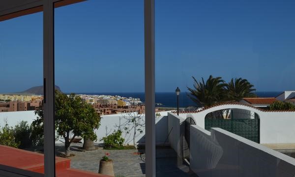 2 bed villa for sale in Alamos Park, Golf del Sur