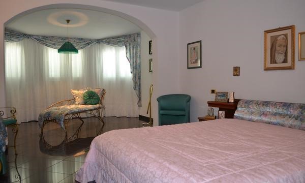 2 bed villa for sale in Alamos Park, Golf del Sur