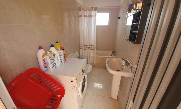 7 bed townhouse for sale in Callao Salvaje