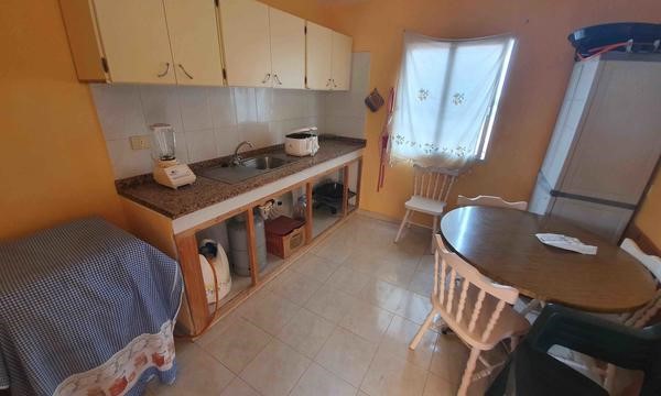7 bed townhouse for sale in Callao Salvaje