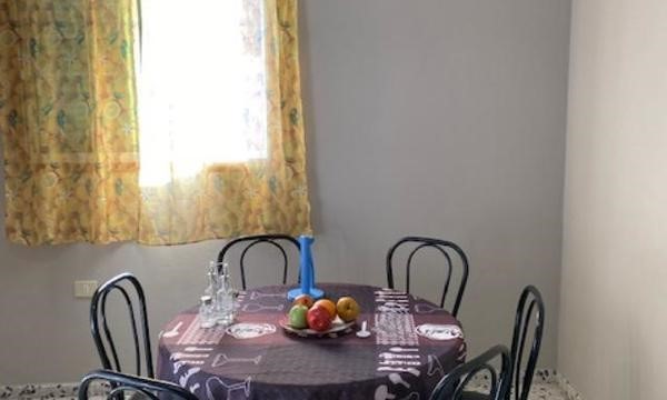 7 bed townhouse for sale in Callao Salvaje