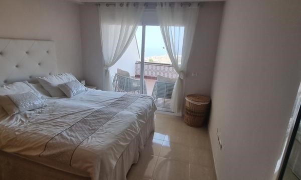2 bed apartment for sale in Sunset Bay, Torviscas Bajo