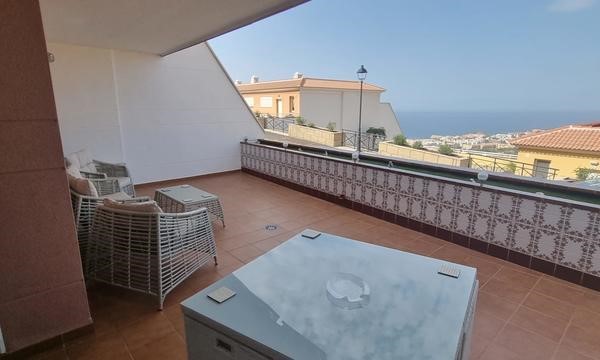 2 bed apartment for sale in Sunset Bay, Torviscas Bajo