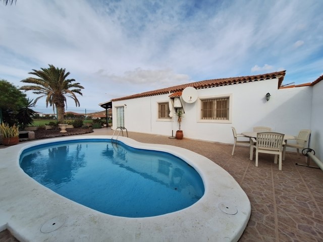2 bed villa for sale in La Quinta, Amarilla Golf