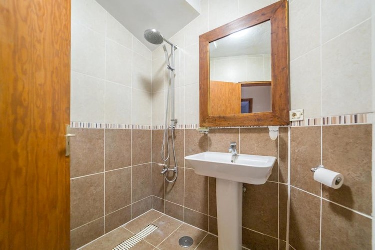 5 bed townhouse for sale in Aldea Blanca