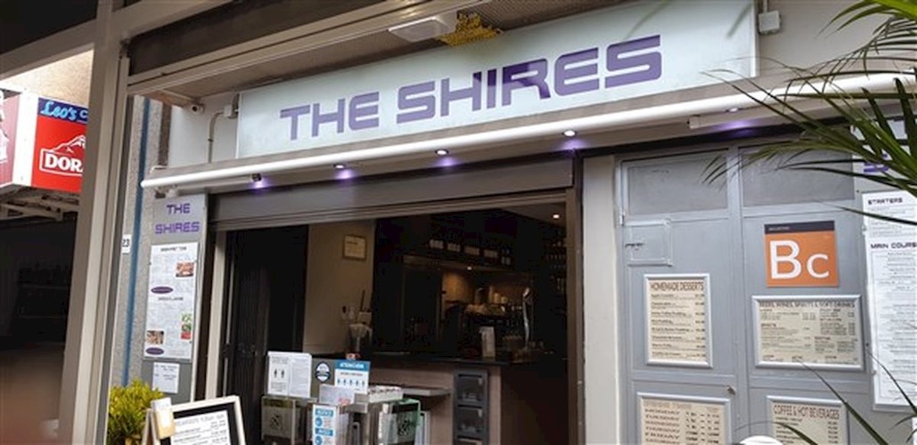 Empty Local for sale in CC Apolo Center, Los Cristianos