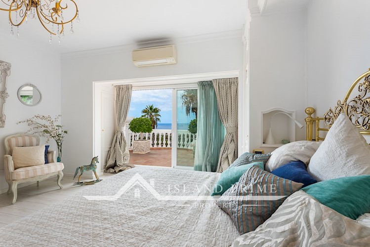 4 bed villa for sale in San Eugenio Alto