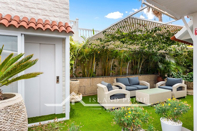 4 bed villa for sale in San Eugenio Alto