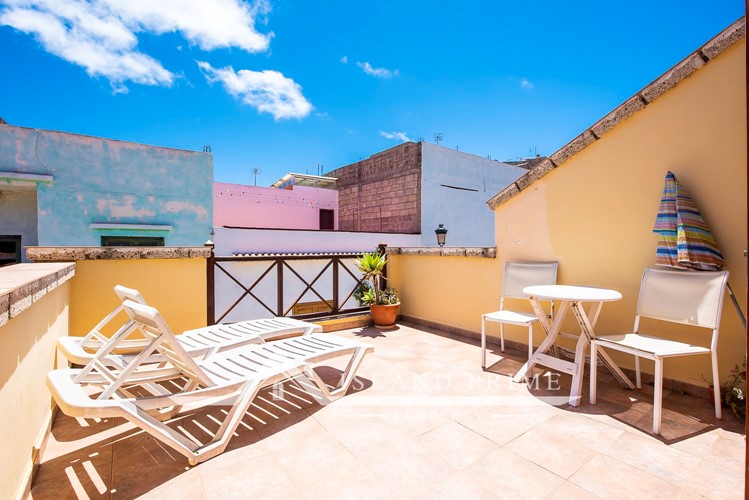 4 bed canarian house for sale in Granadilla