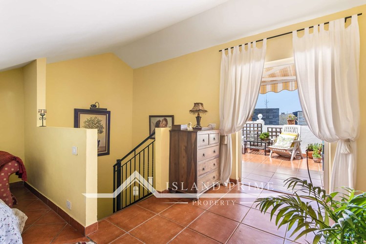 4 bed villa for sale in Jardin Botanico I, Los Olivos