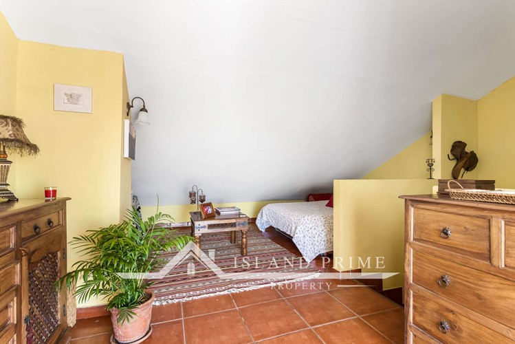 4 bed villa for sale in Jardin Botanico I, Los Olivos