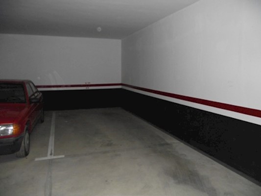 Garage For rent in Los Abrigos, Tenerife
