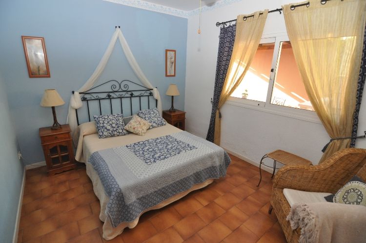 4 bed villa for sale in Costa del Silencio