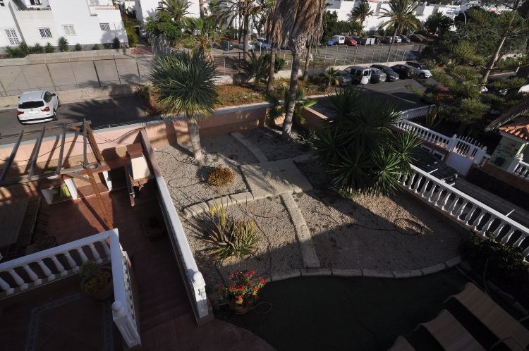 4 bed villa for sale in Costa del Silencio