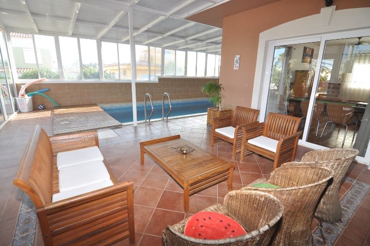 4 bed villa for sale in Costa del Silencio