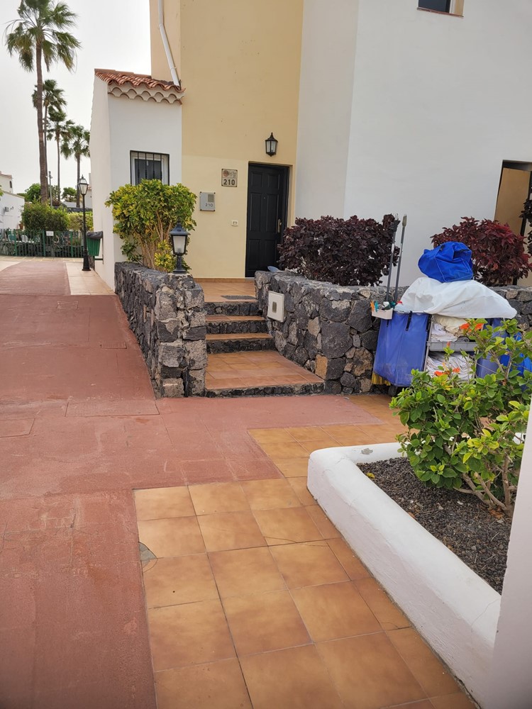 2 bed detached house for sale in Golf del Sur