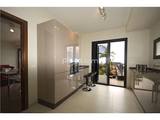 3 Bed Detached House For Sale in San Eugenio Alto