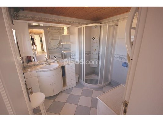 3 Bed Villa For Sale in Callao Salvaje