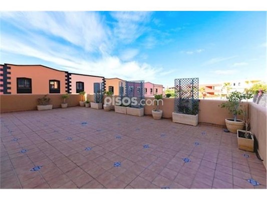 5 Bed Townhouse For Sale in El Galeon