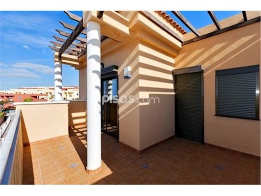 5 Bed Townhouse For Sale in El Galeon