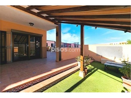 5 Bed Townhouse For Sale in El Galeon