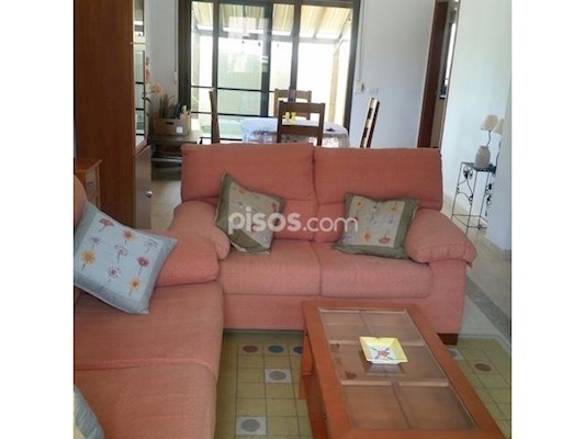 5 Bed Townhouse For Sale in El Galeon