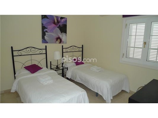 5 Bed Villa For Sale in Callao Salvaje