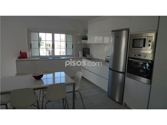 5 Bed Villa For Sale in Callao Salvaje