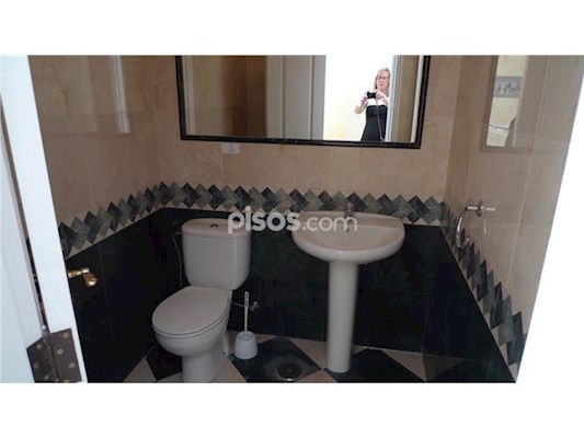 5 Bed Villa For Sale in Callao Salvaje