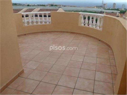 2 Bed Townhouse For Sale in Callao Salvaje