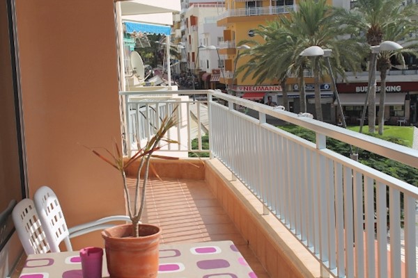 4 Bed Apartment For Sale in Los Cristianos