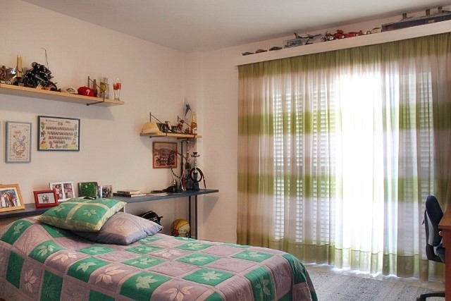 Parque de la Reina 5 Bed Detached House For Sale