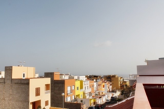 Parque de la Reina 5 Bed Detached House For Sale