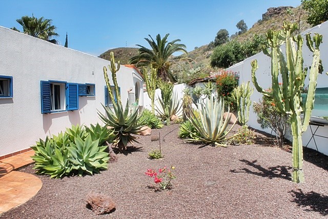 Mount Teide 4 Bed Villa For Sale